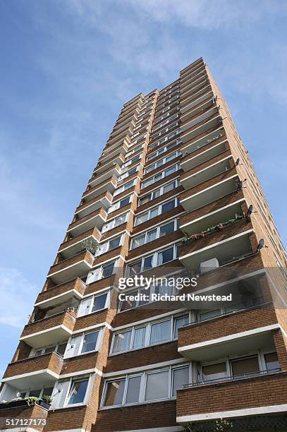high rise living - civilian stock pictures, royalty-free photos & images