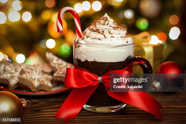 christmas hot chocolate - caffè mocha stockfoto's en -beelden