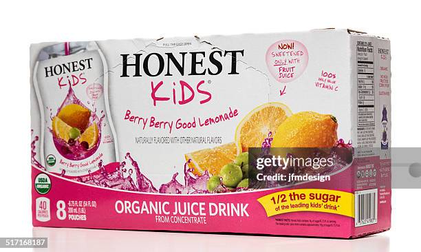 honest kids berry good lemonade organic juice drink box - pouch stock pictures, royalty-free photos & images