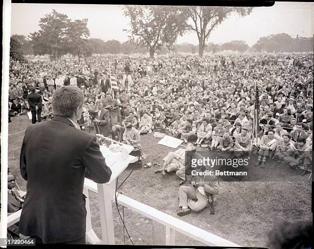 Washington, DC- At a prayer rally near the Justice Department, Rev. Amos Murphy, of Boston, speaks to some of the hundreds of persons taking part in...