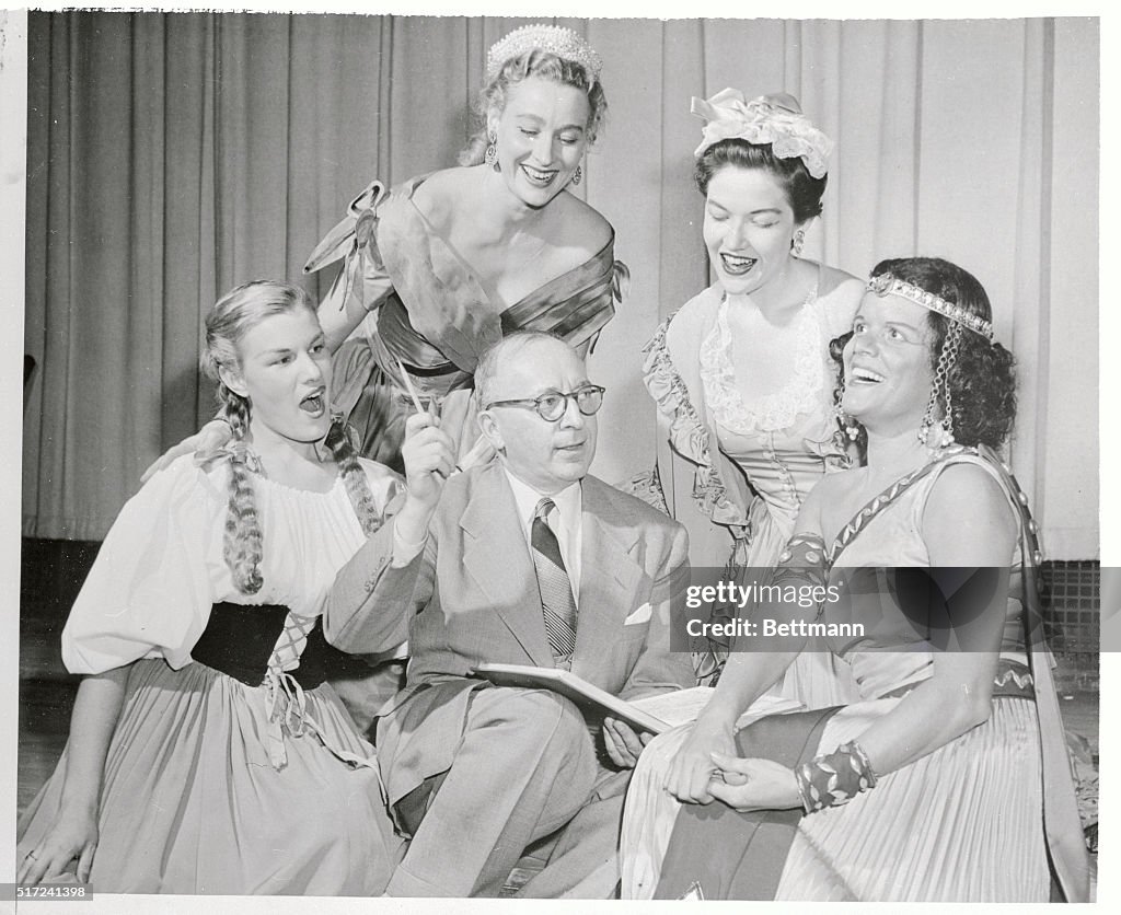 Joseph Rosenstock Sitting with Quartet