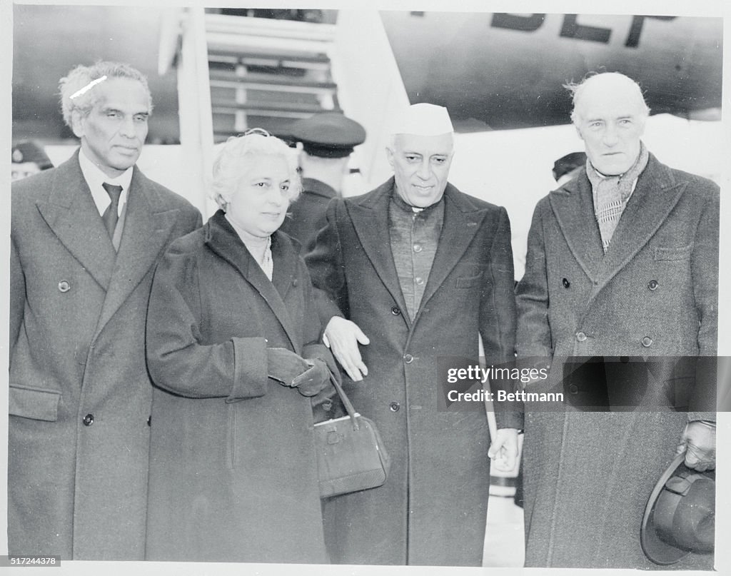 Portrait of Indian and English Dignitaries