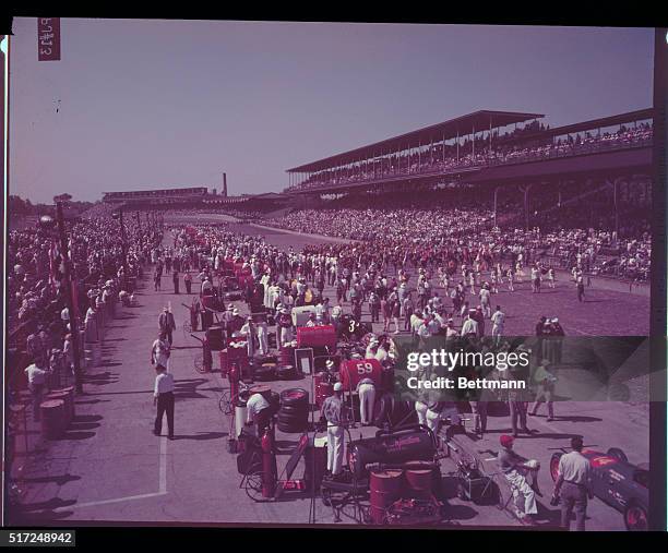 Pit row before the start of 1953 Indianapolis 500.