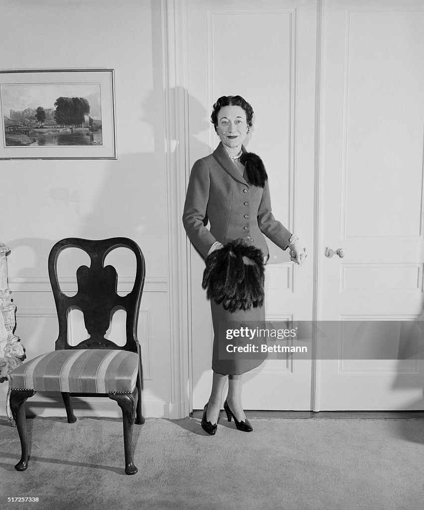 Duchess of Windsor at Door in a Suit