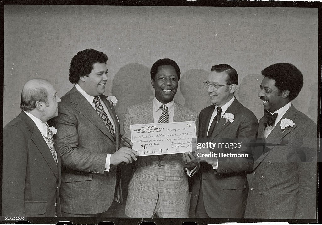 Hank Aaron with Politicians Posing for Camera