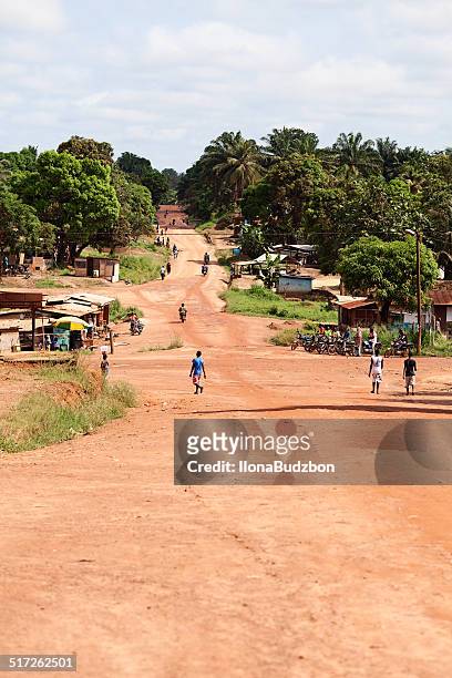 african city street - ebola liberia 個照片及圖片檔