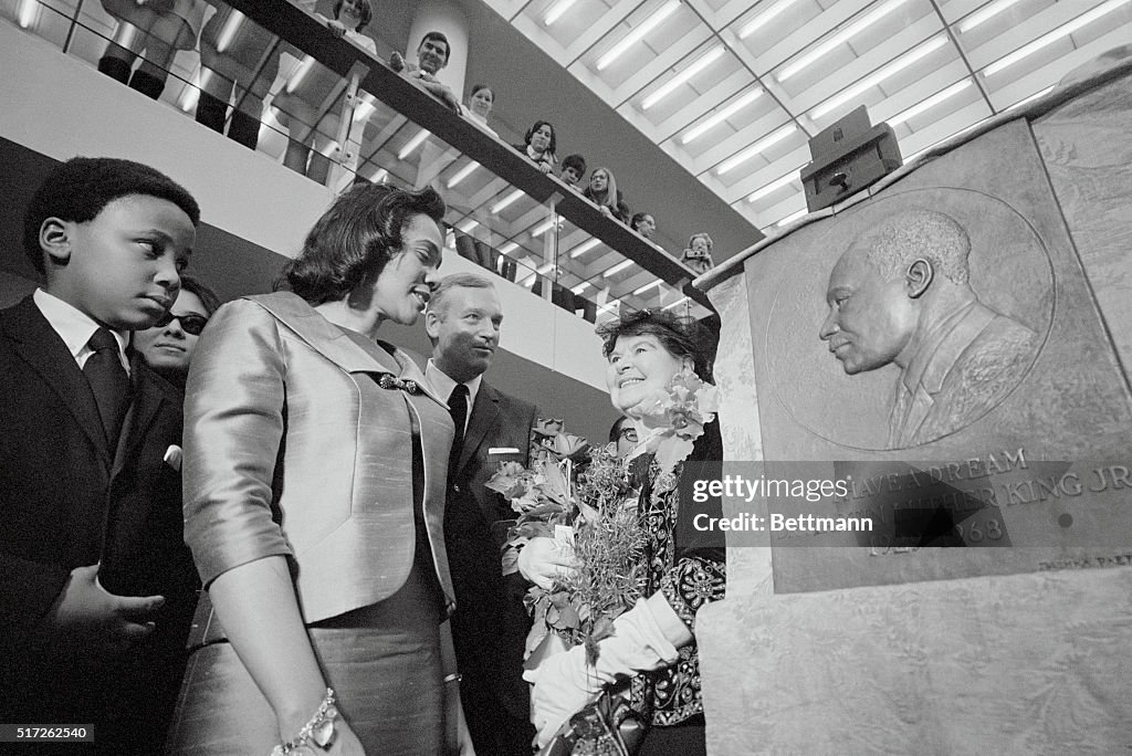 Coretta Scott King at Memorial for Her late Husband