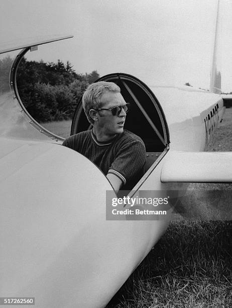 One of McQueen's passions in the role of Thomas Crown is gliding on lazy weekend afternoons. The actor did not use a double in these or any other...