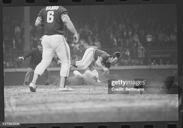 Detroit: : A sliding Detroit Tigers' Gates Brown sends Oakland Athletics' 2nd baseman Gene Tenace flying, causing him to drop the ball during 10th...