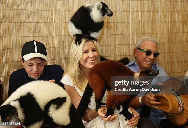 Harrison Drescher, Aviva Drescher, and George Teichner visit at Jungle Island on March 24, 2016 in Miami, Florida.