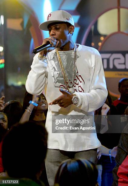 Fabolous Rapping With Fabolous Omarion And Blink Photos and Premium High Res Pictures ...
