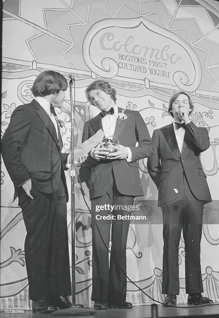 Warren Beatty Holding Harvard Hasty Pudding Theatricals Award