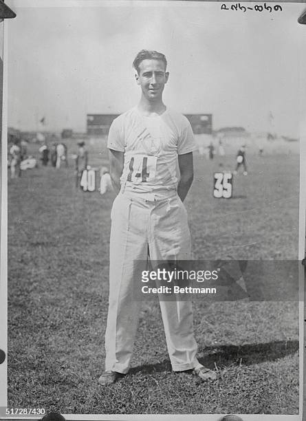 Brunetto, the Argentine who broke the Olympic record in the triple jump only have to have a new world record set up by A. W. Winter of Australia.