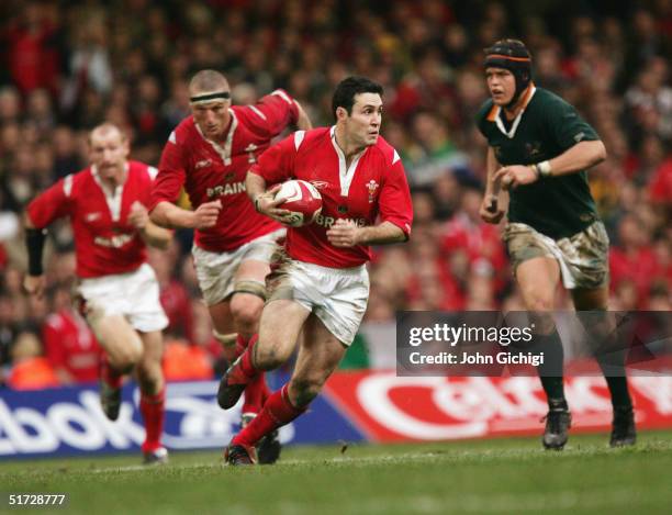 Stephen Rugby Stephen Michael Jones Photos and Premium High Res Pictures - Getty Images