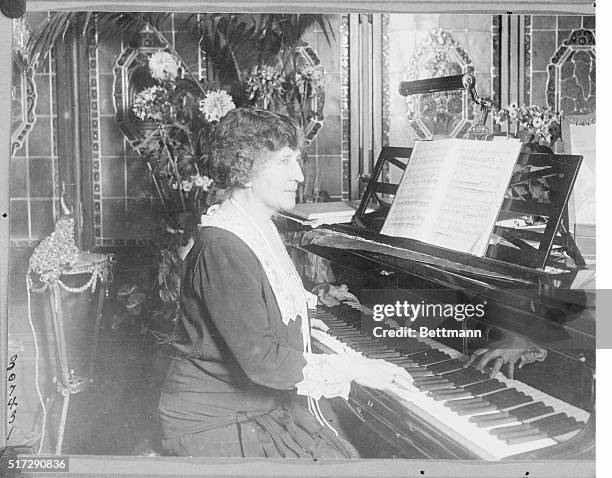 Berlin, Germany:Metropolitan Prima Donna Sings In Berlin. Photo shows Johanna Gadski, the prima donna of the Metropolitan Opera House as she appeared...