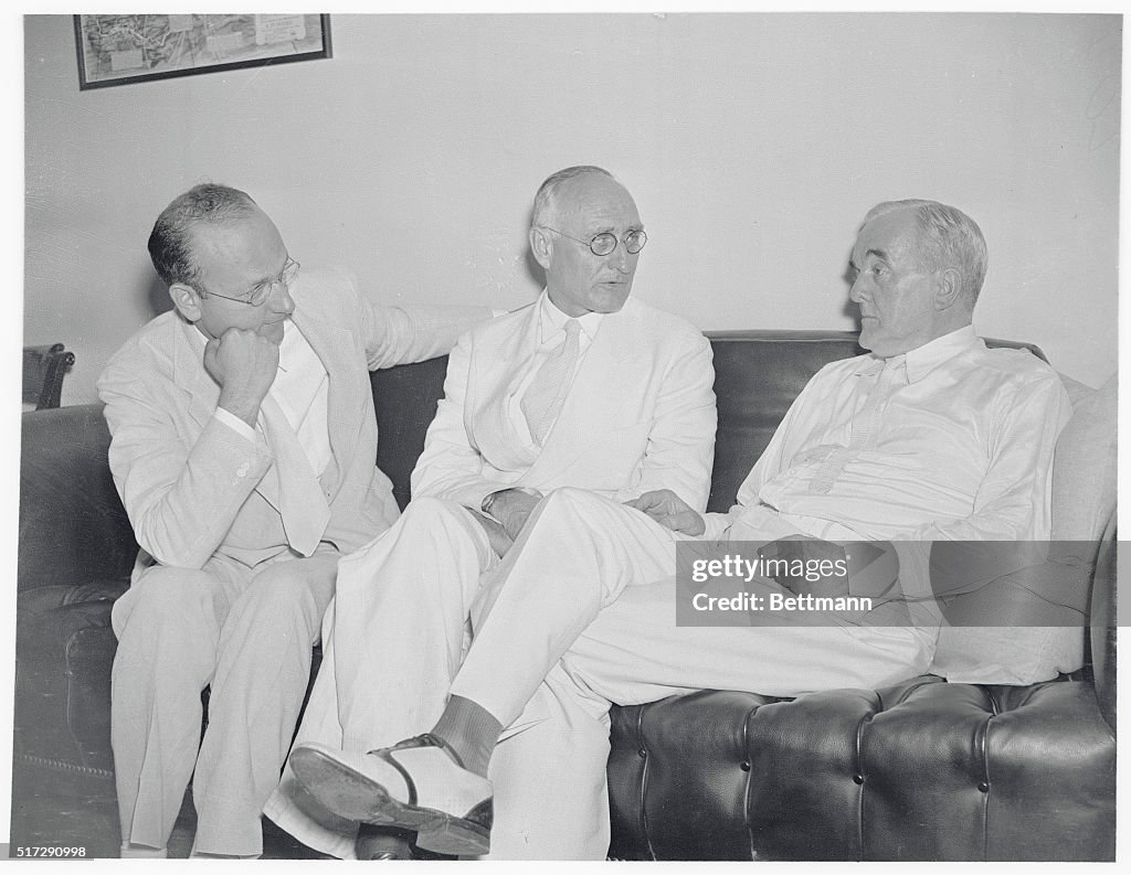George Norris Conversing with Board Members