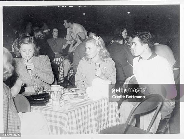Ginger Rogers and Alfred Gwynne Vanderbilt were hosts recently to 500 guests at a skating party at the Los Angeles, California, Rollerdome. Simone...