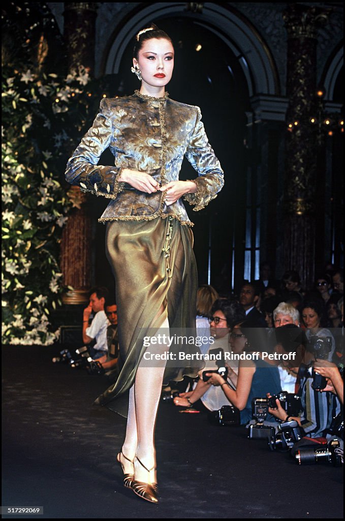 Jean Louis Scherrer Haute Couture fashion show collection fall winter ...