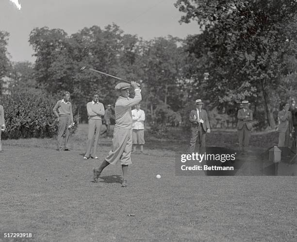 By eliminating Bob Shave, Tommy Armour, advanced another notch in the Professional Golf Association Tournament, at the Fresh Meadow Club, Flushing...