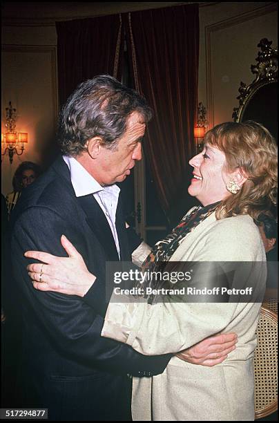 Jean Paul Belmondo and Annie Girardot during the premiere of the movie "Itineraire d'un enfant gate"