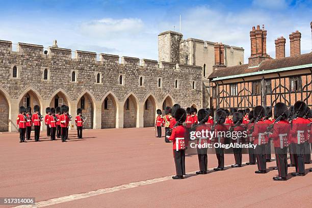 changing the guard at windsor castle, berkshire, england. - winchester england stock pictures, royalty-free photos & images