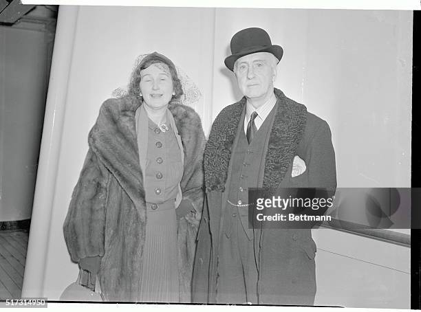 New York City: Arrive On Queen Mary's Initial 1938 Trip. Lord and Lady Sackville of London are shown as they arrived in New York City, Feb. 7, aboard...