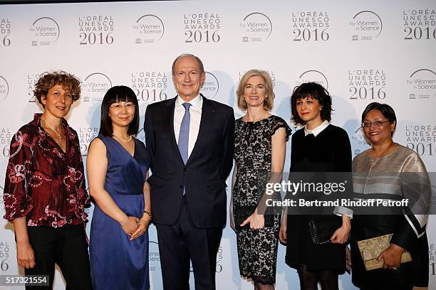 Laureate Andrea Gamarnik , Laureate Professor Hualan Chen , Chairman & Chief Executive Officer of L'Oreal and Chairman of the L'Oreal Foundation...