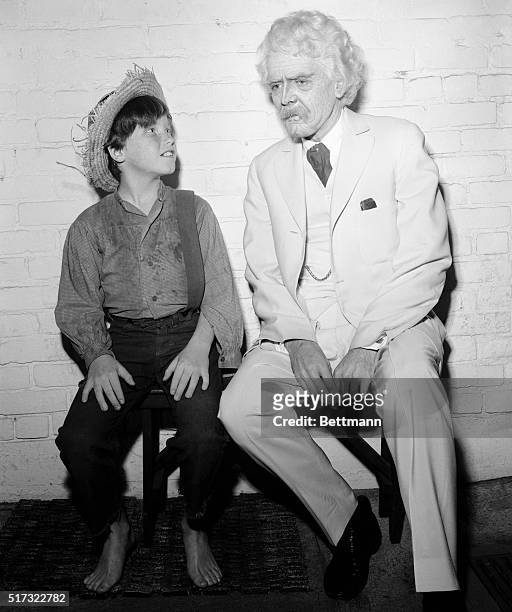 The young star of The Adventures of Huckleberry Finn meets Hal Holbrook, in costume for his role in a play as Mark Twain. | Location:...