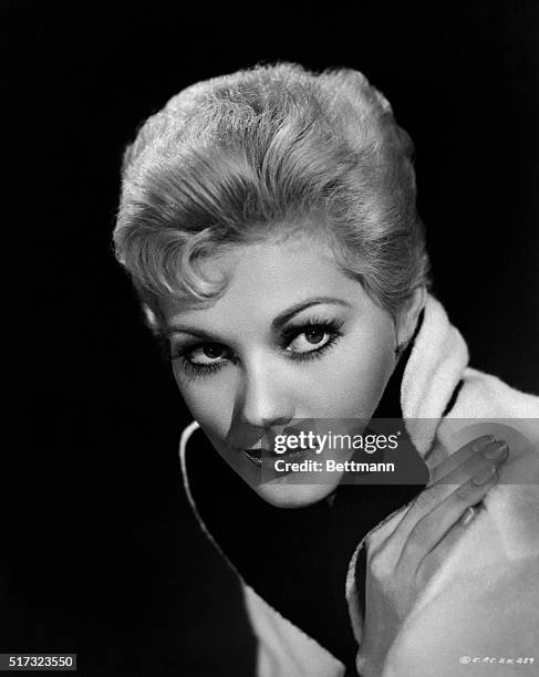 Kim Novak, film actress. Headshot