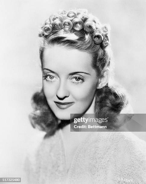 Bette Davis, the movie star, was one of the ten prominent women of 1939 listed in the fourth annual selection, made public today, of Durward Howes,...