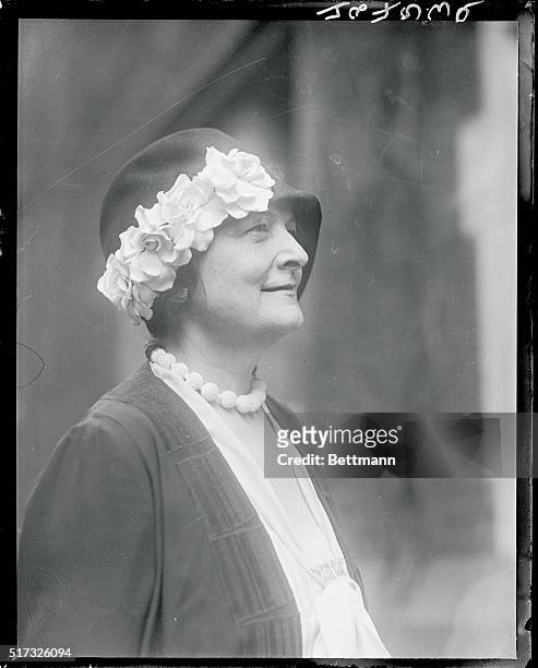 Republican women of Penn hold annual meeting. Philadelphia, Pennsylvania. Mrs. Jacob Bauer of Chicago who played prominent part in annual meeting and...