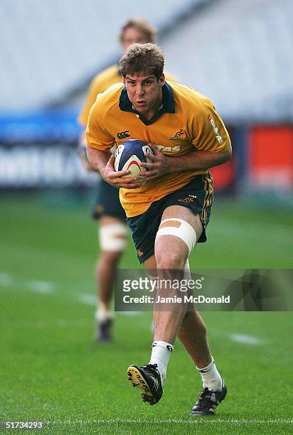 Daniel Vickerman of Australia in action during a training session prior to the test match against France at the Stade de France on November 12, 2004...