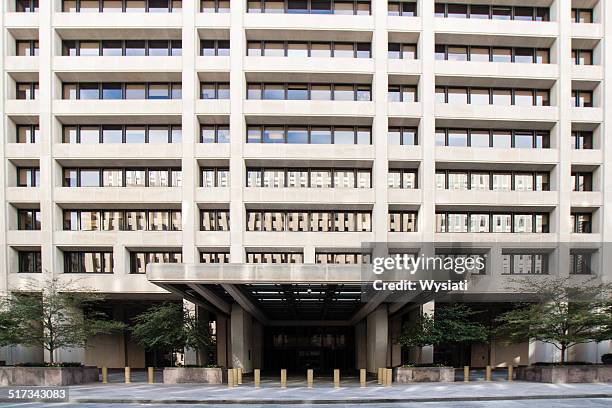 imf hq on 19th street - international monetary fund stock pictures, royalty-free photos & images