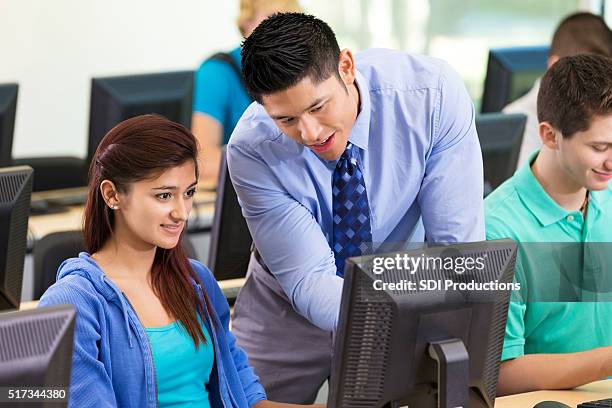 Computer Instructor Look Computer Training Instructor Photos and Premium High Res Pictures ...