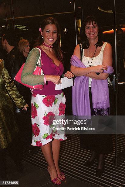 MAY 2001 - JO CASAMENTO + LIZ O'NEIL - SINGIN' IN THE RAIN PREMIERE - STAR CITY'S LYRIC THEATRE - SYDNEY.