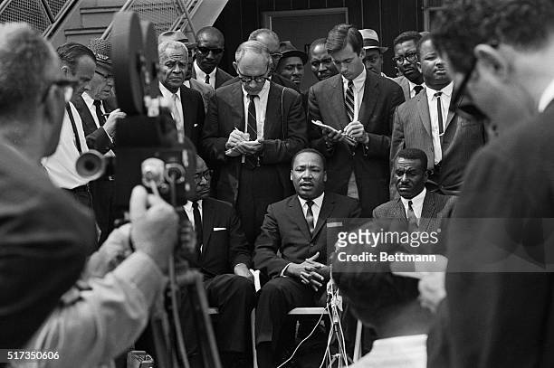 American Religious and Civil Rights leader Dr Martin Luther King Jr , flanked by fellow Civil Rights leaders Dr LH Pitts and Reverend Fred...