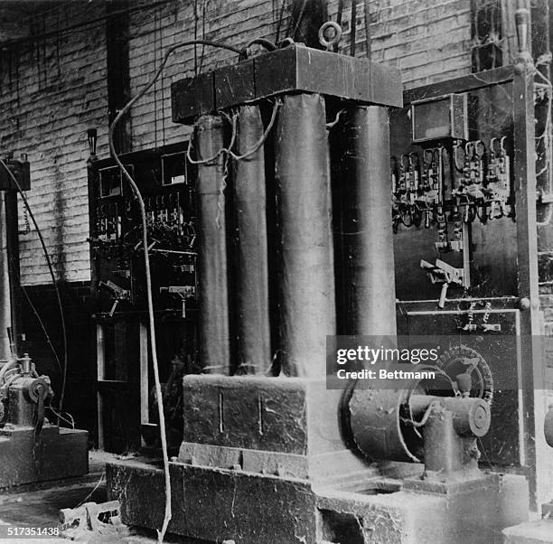 Direct Current Generator Machine 121 Direct Current Generator Stock Photos, High-Res Pictures, and ...