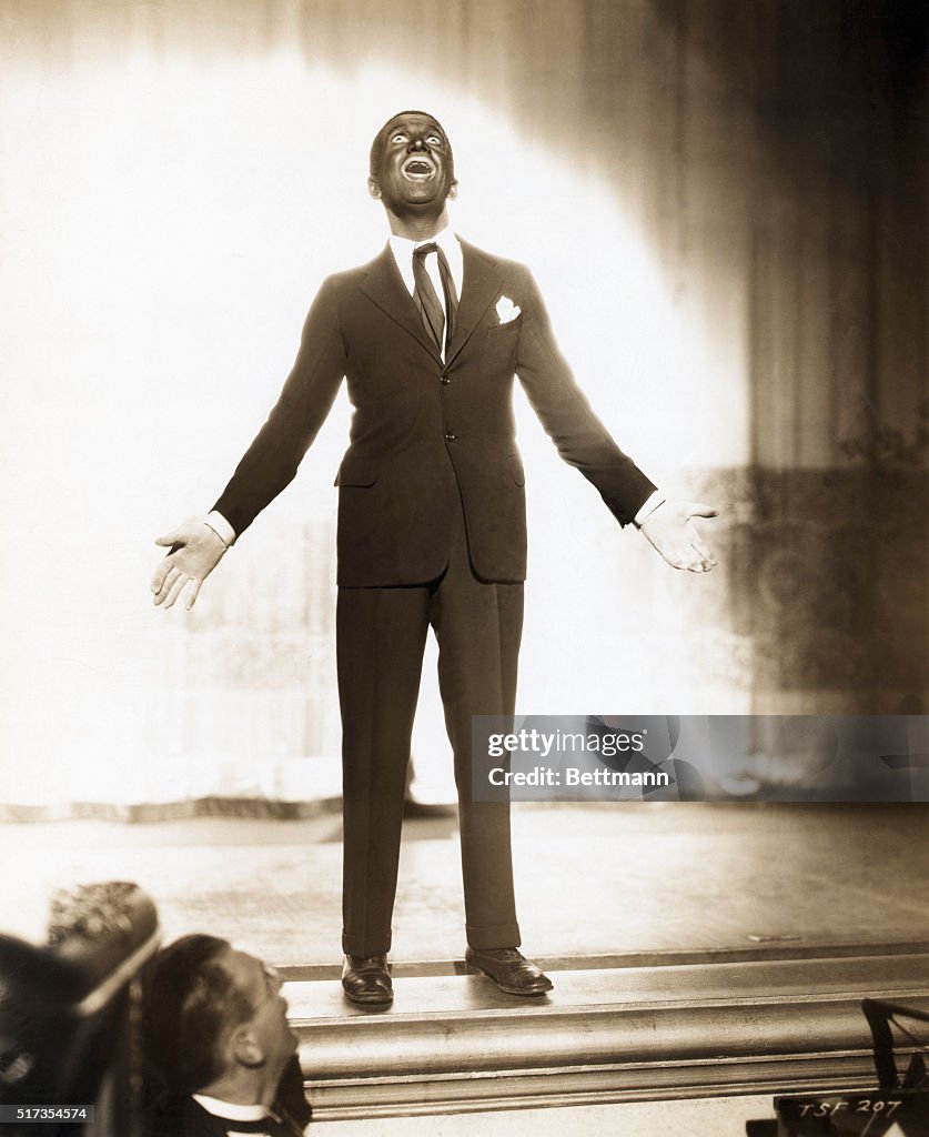 Al Jolson With Blackface Performing