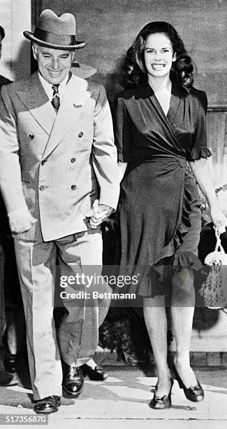 Carpinteria, CA: Charlie Chaplin and Oona O' Neill after their wedding.