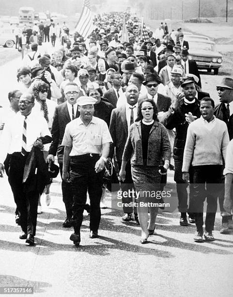 Montgomery, Alabama: Carrying the American flag civil rights marchers arrive at their goal the State Capitol climaxing their 5-day long Selma to...