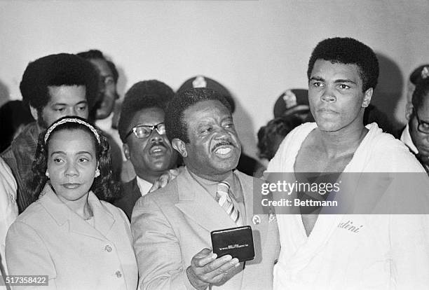 D R Ali Dr Ali Photos and Premium High Res Pictures - Getty Images