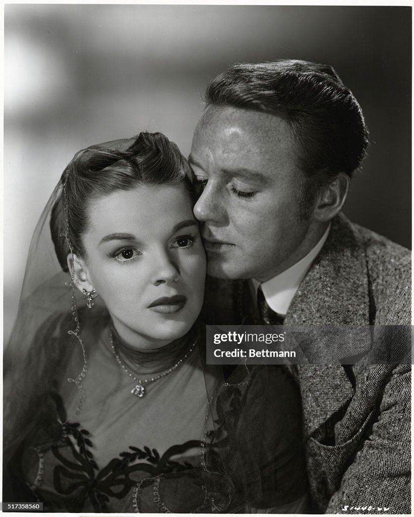 Judy Garland and Van Johnson