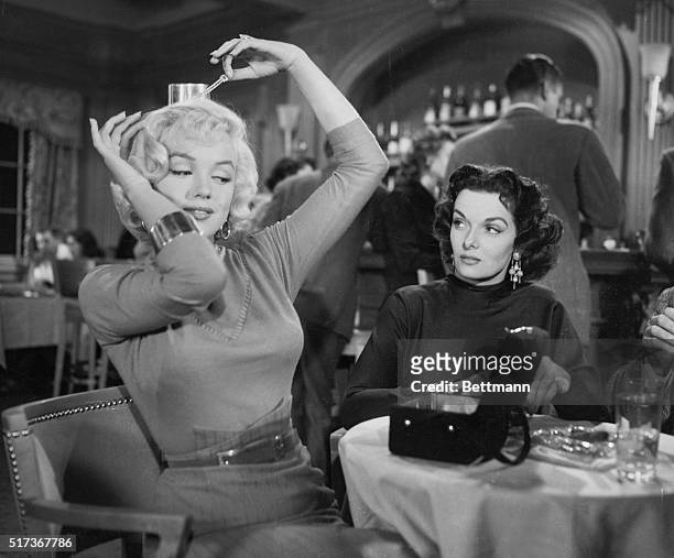 Marilyn Monroe with Jane Russell in Gentleman Prefer Blondes.