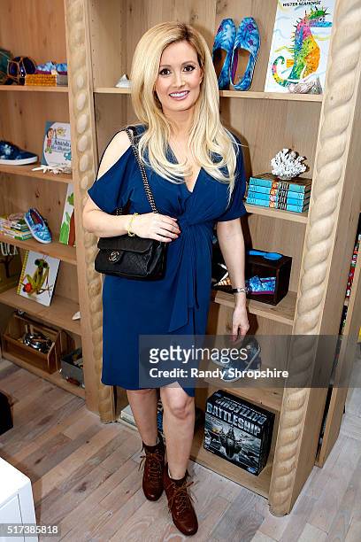 California Holly Madison attends the partnership celebration between TOMS and Oceana to help save the sea turtles on March 24, 2016 at Au Fudge in...