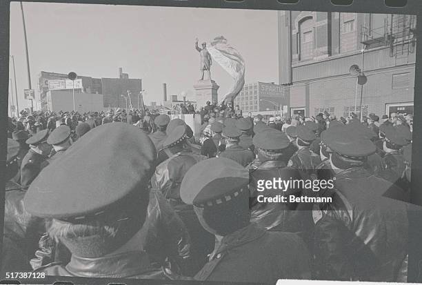 Chicago: Chicago mayor Richard Daley unveils the Haymarket statue during rededication ceremonies witnessed by hundreds of chilly Chicago policeman,...