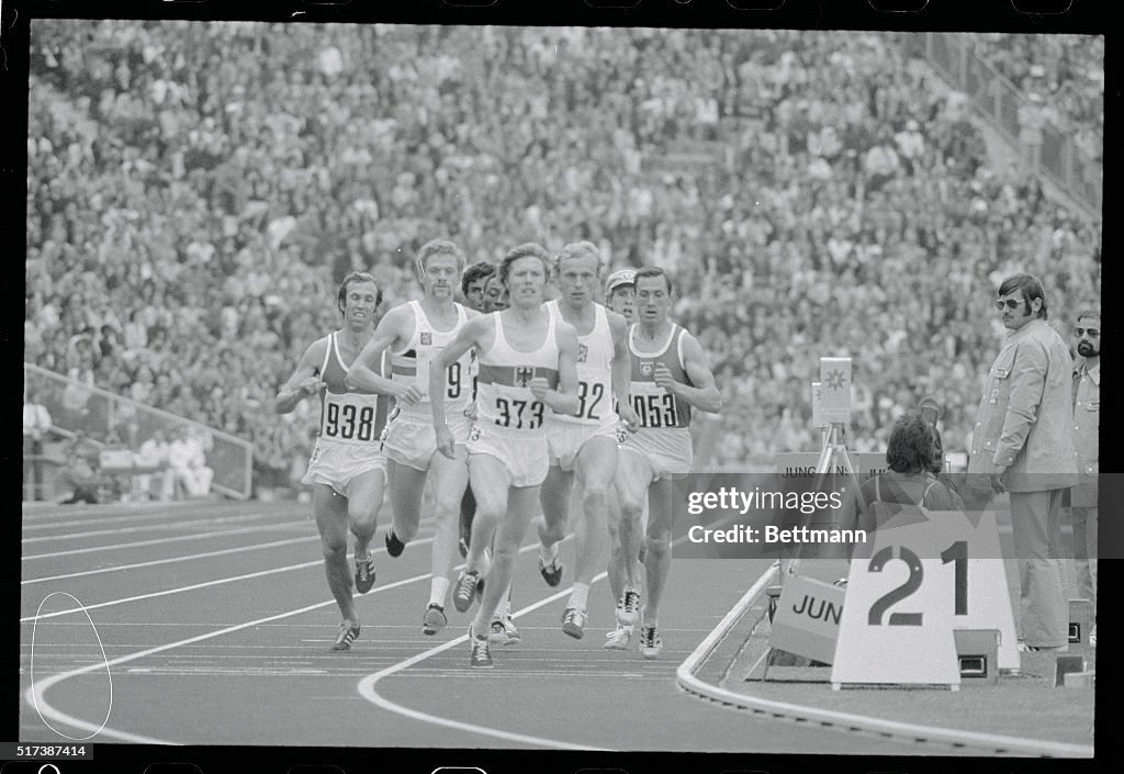 David Wottle Running in Last Place