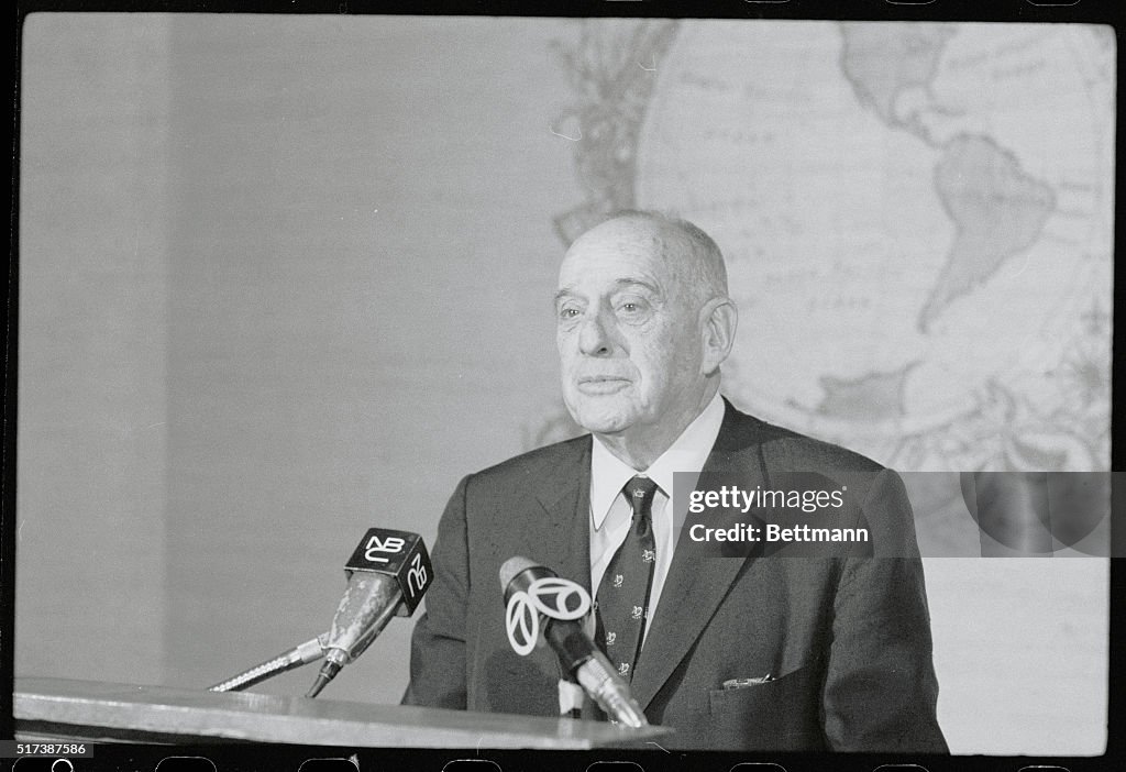 Robert Moses Giving a Speech