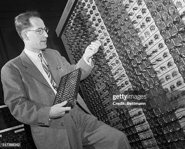 82 Eniac Photos Stock Photos, High-Res Pictures, and Images - Getty Images
