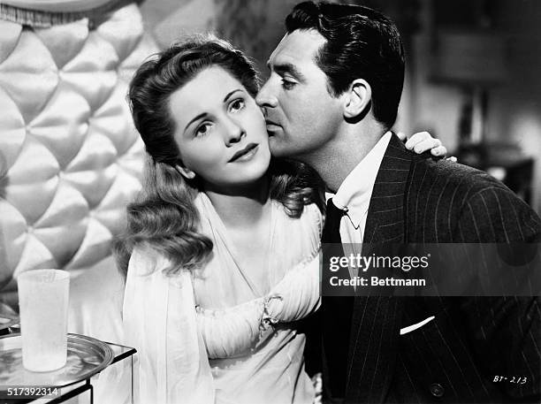 Cary Grant and Joan Fontaine in the 1941 Alfred Hitchcock-directed "Suspicion." Movie still. Movie released in 1941.