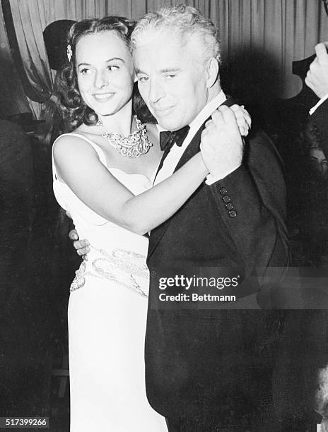 Screen legend Charlie Chaplin dances with his wife Paulette Goddard at the Monte Carlo following the premiere of his latest film The Great Dictator,...
